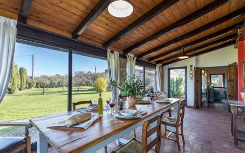 La Vigna 4: Mueble, Casa, Puerta, Cabaña, Silla, Cocina Y Comedor Mesa, Casa De Campo, Inmuebles, Edificios Del Jardín, Jardín