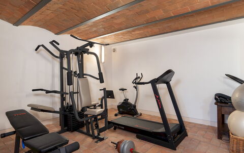 Casa Paggetti 8: Diseño De Interiores, Piso, Mueble, Habitación, Suelo, Techo, Maquina De Ejercicio, Gimnasio, Madera Dura, Equipo De Ejercicio