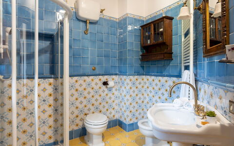 Casa Paggetti 8: Diseño De Interiores, Piso, Arreglo De Tubería, Suelo, Baño, Loseta, Encendiendo, Lavabo Del Baño, Grifo, Plomería