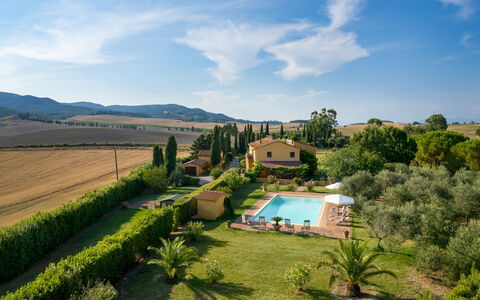 Villa Allodola 12: Comida, Hacienda, Villa