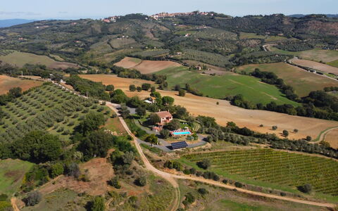 Casale Ombrone 11: Área Rural, Paisaje, Llanura, Tierras Altas, El Terreno Del Lote, Vista Panorámica, Campo, Fotografía Aérea, Hill Station, Plantación
