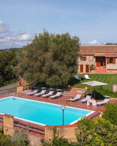Casale Ombrone 11: Inmuebles, Hacienda, Piscina, Villa, Casa De Campo, Mansión, Patio, Eco Hotel
