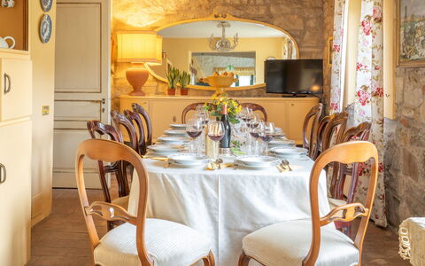 Casale delle Farfalle 12: Mueble, Diseño De Interiores, Mesa, Madera, Silla, Comedor, Cocina Y Comedor Mesa, Textil, Encendiendo, Habitación