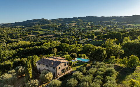 Casale delle Farfalle 12: Inmuebles, Cabaña, Casa De Campo, Piscina, Hacienda, Villa, Mansión, Eco Hotel, Recurso