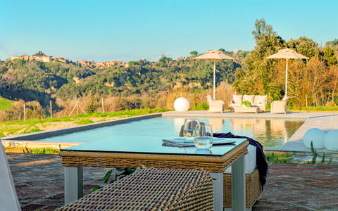 Villa Iole 14: Mueble, Mueble Para Exteriores, Silla, Piscina, Recurso, Paraguas, Eco Hotel, Sunlounger, Sombra, Mesa Al Aire Libre