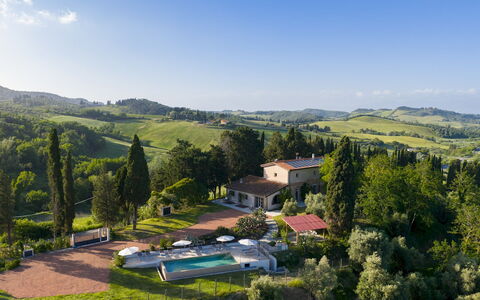 Il Poggione 10: Inmuebles, Piscina, Comida, Villa, Recurso, Hacienda, Casa De Campo, Eco Hotel
