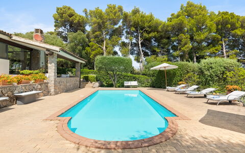 Villa Althaea 6: Piscina, Recurso, Eco Hotel, Inmuebles, Sombra, Villa, Hacienda, Mueble Para Exteriores, Casa De Campo, Paisajismo