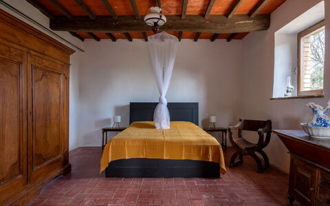 Casa Clara Pool, Casole Elsa, Monti: Mueble, Diseño De Interiores, Piso, Cama, Habitación, Pared, Suelo, Madera, Techo, Habitación