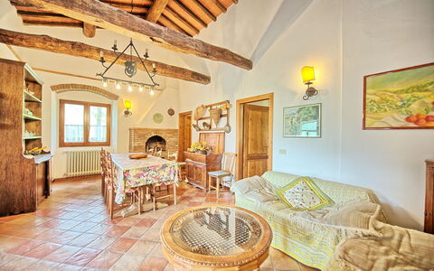 Alojamiento:&nbsp;Montescalari 6