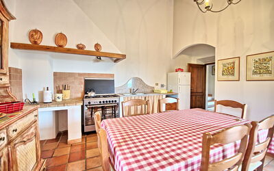 Alojamiento:&nbsp;Montescalari 11