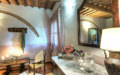 Montelopio 1: Habitación, Propiedad, Diseño De Interiores, Edificio, Techo, Mueble, Casa, Arquitectura, Bienes Raíces, Sala