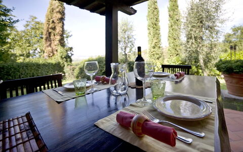 La Capinera: Propiedad, Habitación, Diseño De Interiores, Inmuebles, Casa, Mueble, Edificio, Mesa, Casa, Cubierta