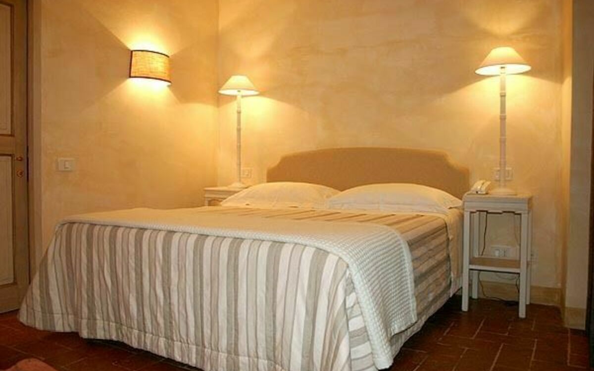 Alojamiento:&nbsp;La Romantica