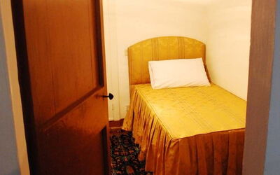 The single bedroom 