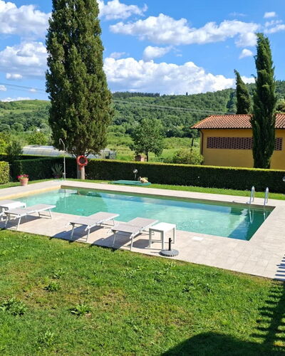 Villa Alabastro: Piscina, Casa, Cabaña, Inmuebles, Casa De Campo, Jardín, Villa, Hacienda, Yarda, Paisajismo