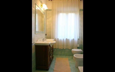 Casa Felice: Habitación, Baño, Propiedad, Diseño De Interiores, Mueble, Edificio, Suelo, Casa, Arreglo De Tubería, Arquitectura