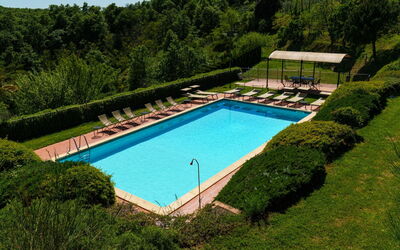 Nell'Infinito - Trequanda, Toscana, Italia