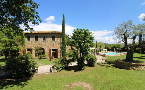 La Quiete: Nube, Planta, Cielo, Árbol, El Terreno Del Lote, Paisaje Natural, Hierba, Paisaje, Edificio, Ocio