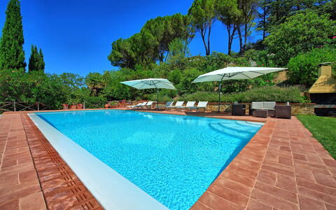 Casa Lucia: Piscina, Propiedad, Bienes Raíces, Azur, Edificio, Inmuebles, Ocio, Casa, Vacaciones, Recurso