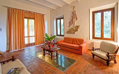 Sculture 2: Habitación, Sala, Propiedad, Mueble, Diseño De Interiores, Suelo, Edificio, Casa, Bienes Raíces, Techo