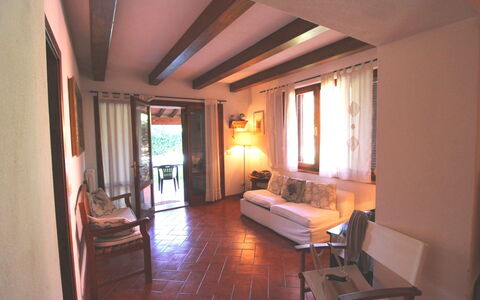 Casa Rosada: Habitación, Propiedad, Edificio, Mueble, Diseño De Interiores, Casa, Suelo, Bienes Raíces, Madera Dura, Techo