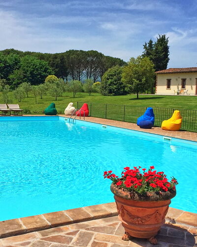 Villa Sant' Angelo: Piscina, Propiedad, Vacaciones, Ocio, Azur, Bienes Raíces, Casa, Verano, Edificio, Recurso