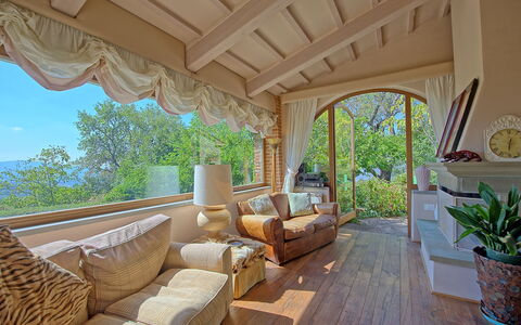 Gellino: Propiedad, Habitación, Edificio, Bienes Raíces, Inmuebles, Techo, Diseño De Interiores, Casa, Casa, Mueble