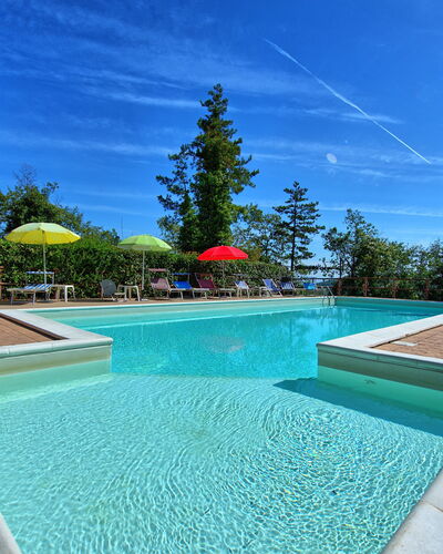 Villa Lorenzo: Piscina, Propiedad, Bienes Raíces, Casa, Inmuebles, Vacaciones, Ocio, Casa, Hierba, Edificio