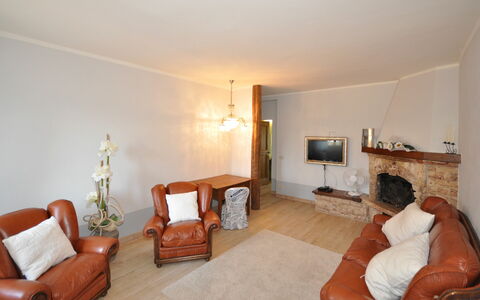 Villa Cassia: Habitación, Propiedad, Mueble, Sala, Edificio, Bienes Raíces, Diseño De Interiores, Casa, Suelo, Comodidad