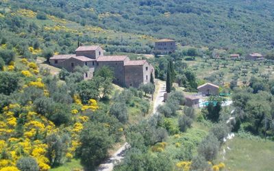 Borgo Monteluce - Passignano sul Trasimeno, Umbría, Italia