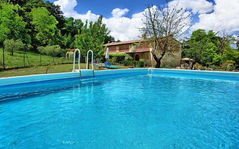 Villa Diletta: Piscina, Propiedad, Agua, Ocio, Bienes Raíces, Ciudad De Vacaciones, Inmuebles, Vacaciones, Edificio, Villa