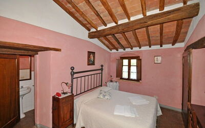 Alojamiento:&nbsp;Orciaia 1