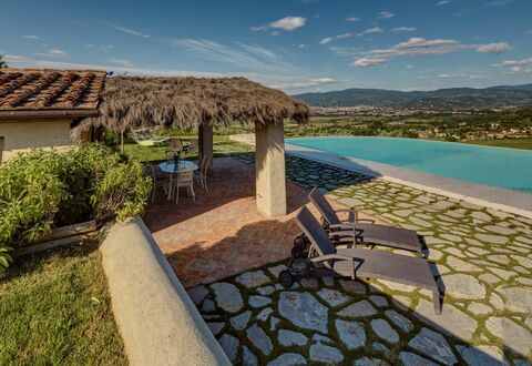 Villa Agazzi: Propiedad, Paisaje Natural, Bienes Raíces, Cielo, Inmuebles, Casa, Azur, Piscina, Casa, Edificio