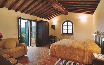 Alojamiento:&nbsp;Bedroom Fienile