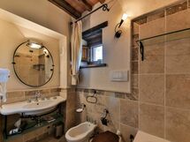 Alojamiento:&nbsp;Camera 4