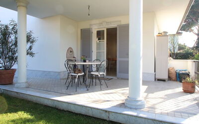Villa Leo