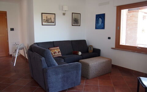 Villa Dei Cipressi: Habitación, Mueble, Propiedad, Sala, Edificio, Suelo, Casa, Sofá, Bienes Raíces, Diseño De Interiores