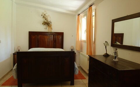 Funghi 2: Habitación, Propiedad, Mueble, Diseño De Interiores, Edificio, Casa, Suelo, Cama, Techo, Arquitectura