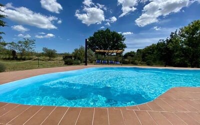 Funghi 2: Agua, Cielo, Nube, Los Recursos Hídricos, Piscina, Planta, Azur, Rectángulo, Árbol, Sombra