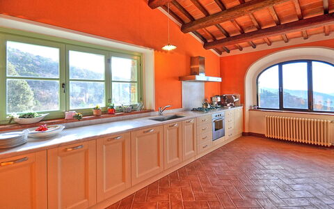 Villa Noceta: Propiedad, Habitación, Edificio, Mueble, Bienes Raíces, Casa, Inmuebles, Arquitectura, Diseño De Interiores, Techo