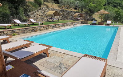 Villa Noceta - Santa Lucia, Toscana, Italia