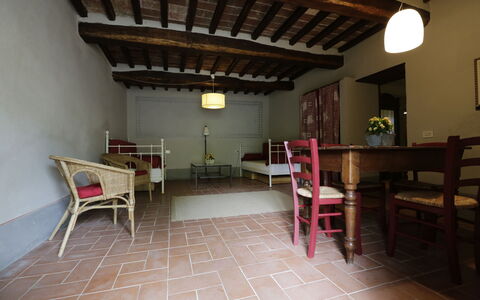 Alojamiento:&nbsp;Grey