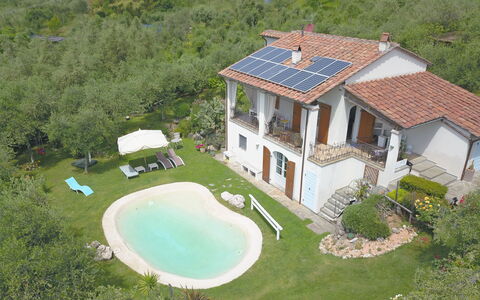 Casa Roberto: Piscina, Casa, Recurso, Casa De Campo, Casa, Cabaña, Inmuebles, Hacienda, Villa, Jardín
